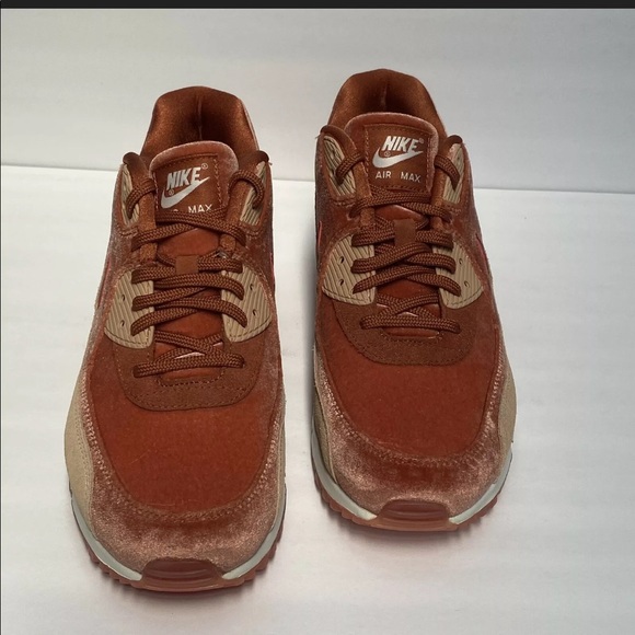 NIKE AIR MAX 90 LX Womens Size 10 - Picture 4 of 9